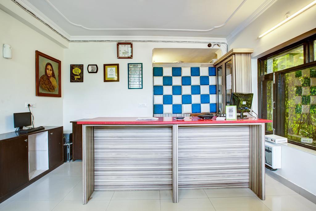 Oyo 10425 Queens Pearl Inn เดห์ราดุน ภายนอก รูปภาพ