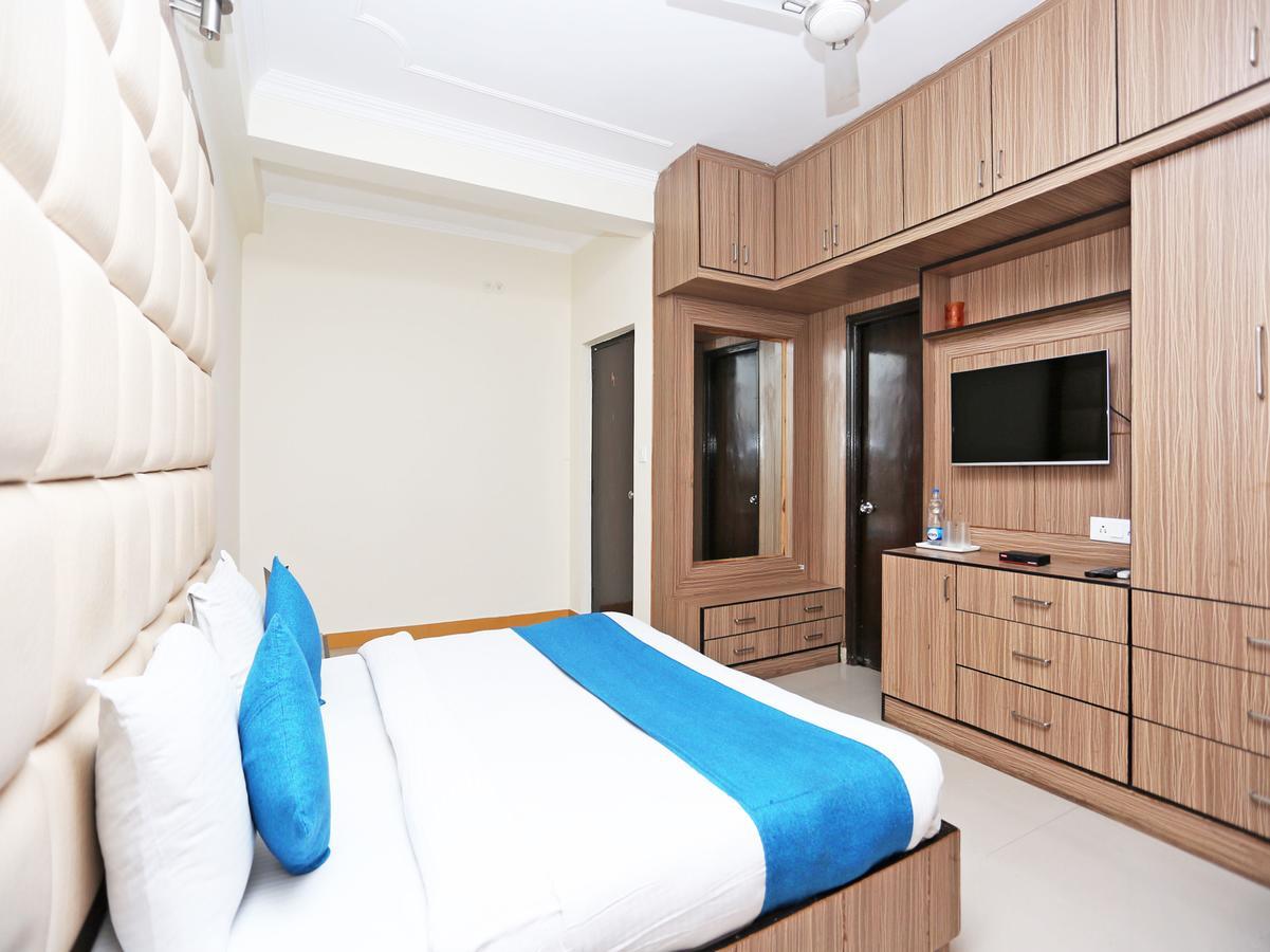 Oyo 10425 Queens Pearl Inn เดห์ราดุน ภายนอก รูปภาพ