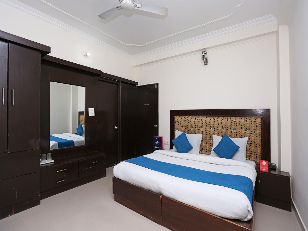 Oyo 10425 Queens Pearl Inn เดห์ราดุน ภายนอก รูปภาพ
