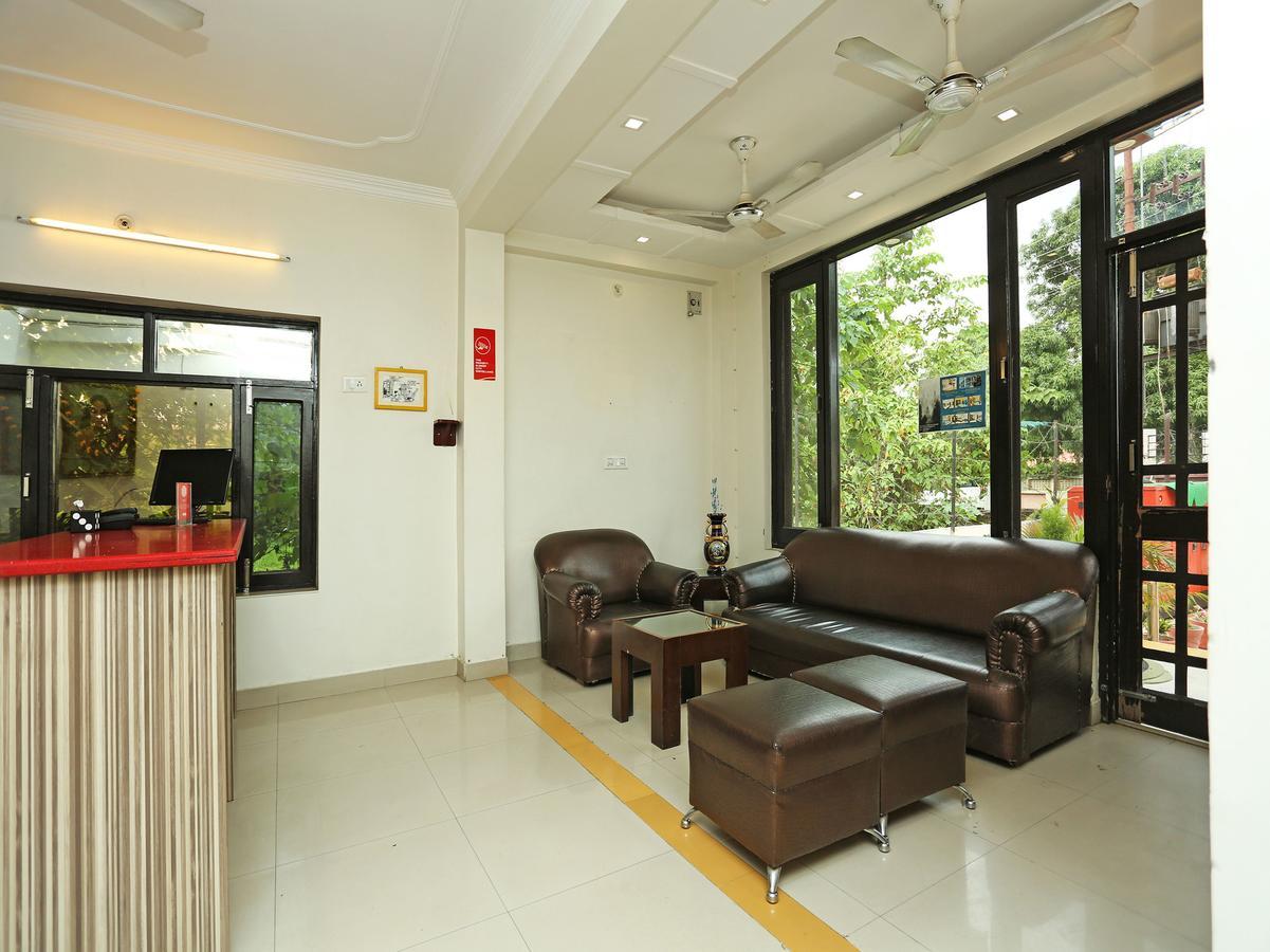 Oyo 10425 Queens Pearl Inn เดห์ราดุน ภายนอก รูปภาพ